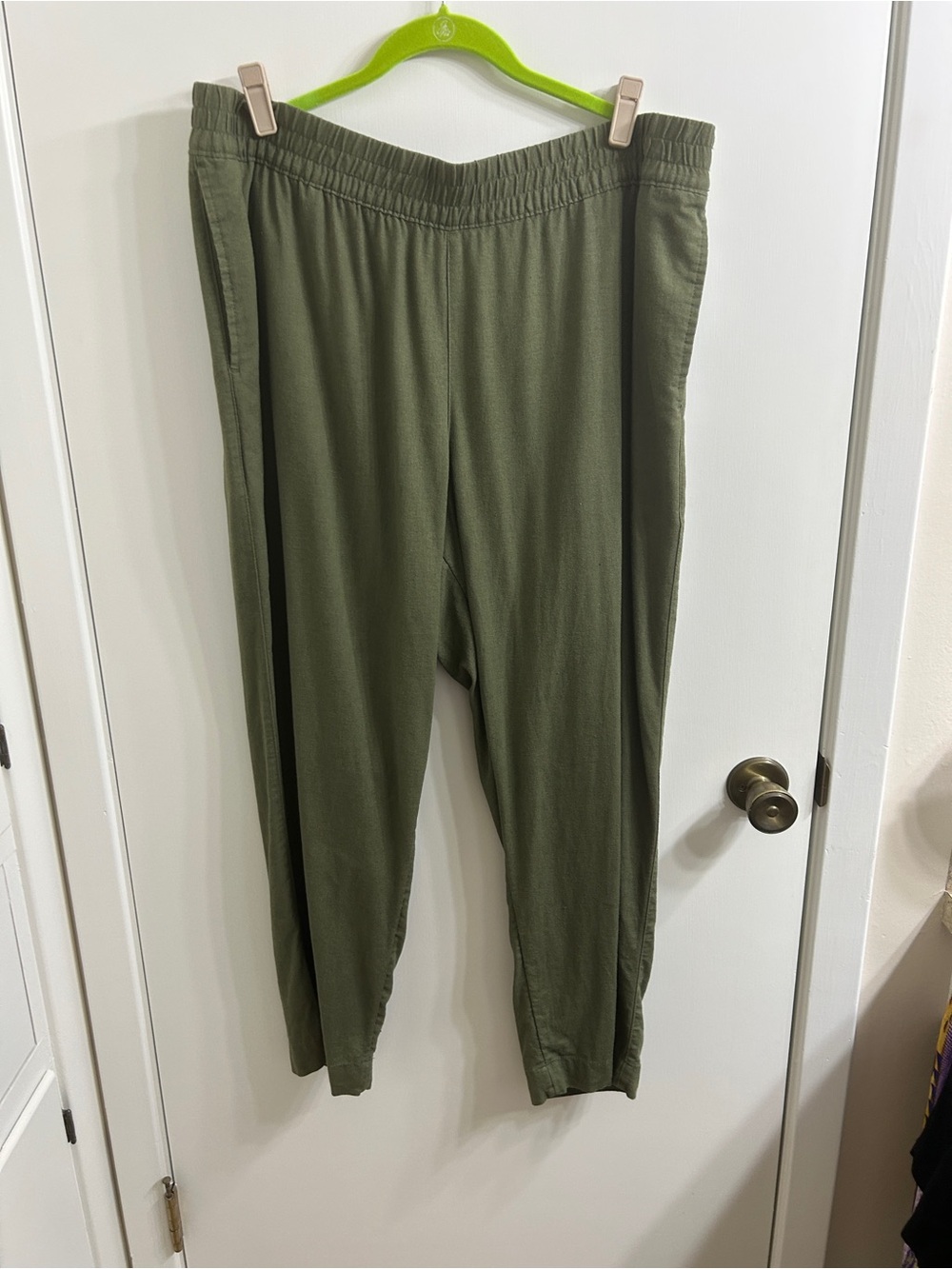 Old Navy Straight Leg High Rise Pull-On Pants